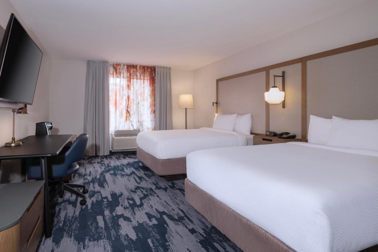 Fairfield Inn & Suites Denton Esterno foto