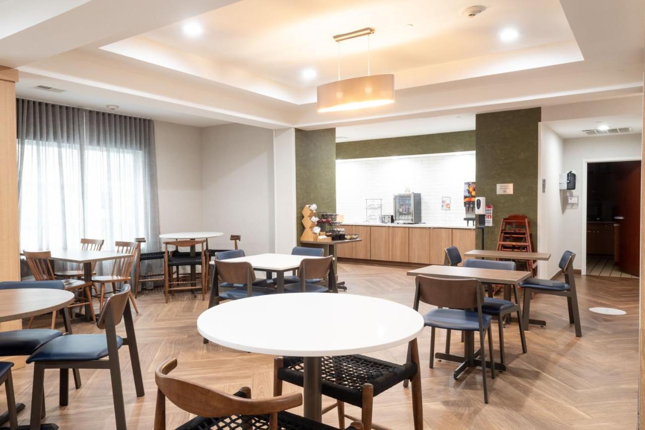 Fairfield Inn & Suites Denton Esterno foto
