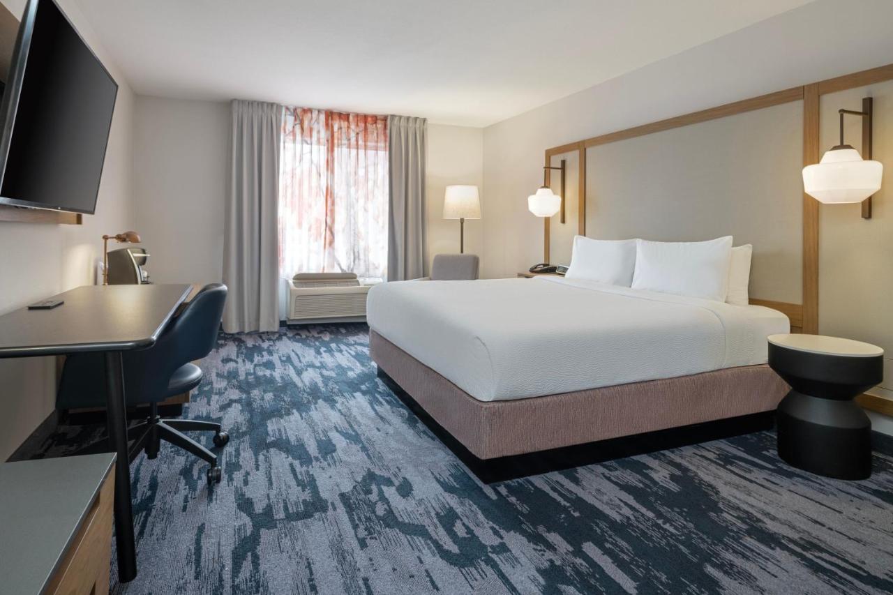 Fairfield Inn & Suites Denton Esterno foto