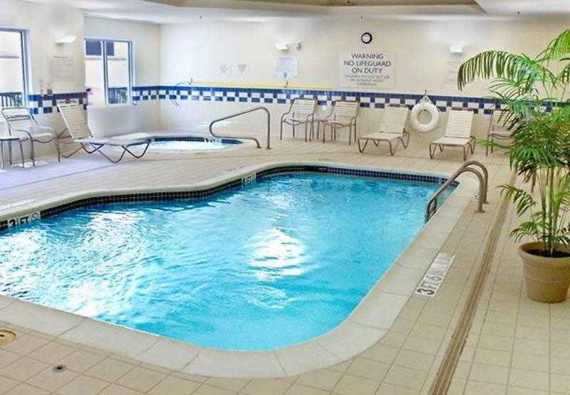 Fairfield Inn & Suites Denton Esterno foto